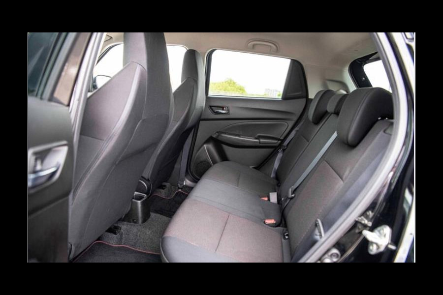 Suzuki Swift 1.4 SPORT CAMERA/LANE/STOELVERWARMING/CRUISE