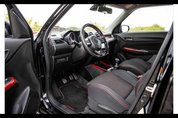 Suzuki Swift 1.4 SPORT CAMERA/LANE/STOELVERWARMING/CRUISE