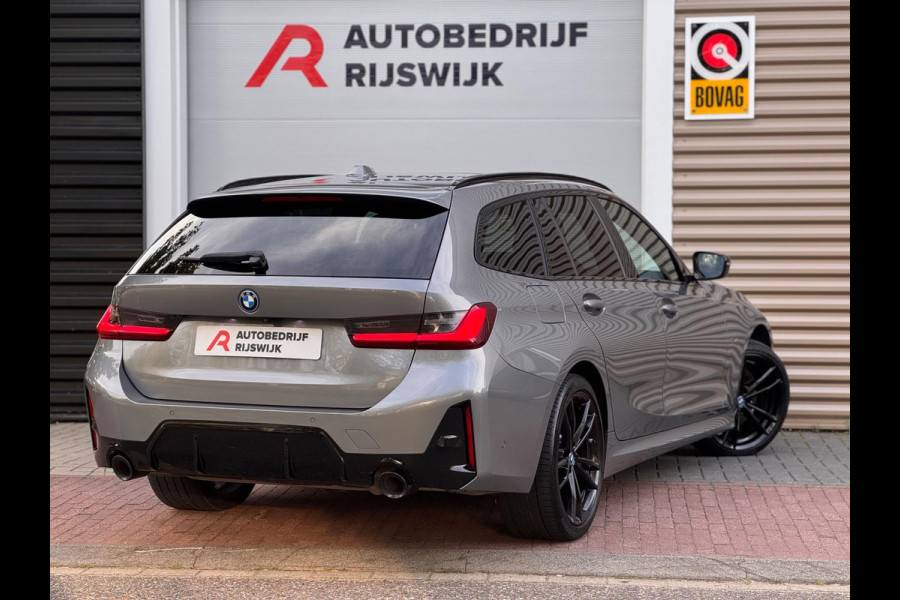 BMW 3 Serie Touring 330e Pano/Camera/Sfeer/Leer