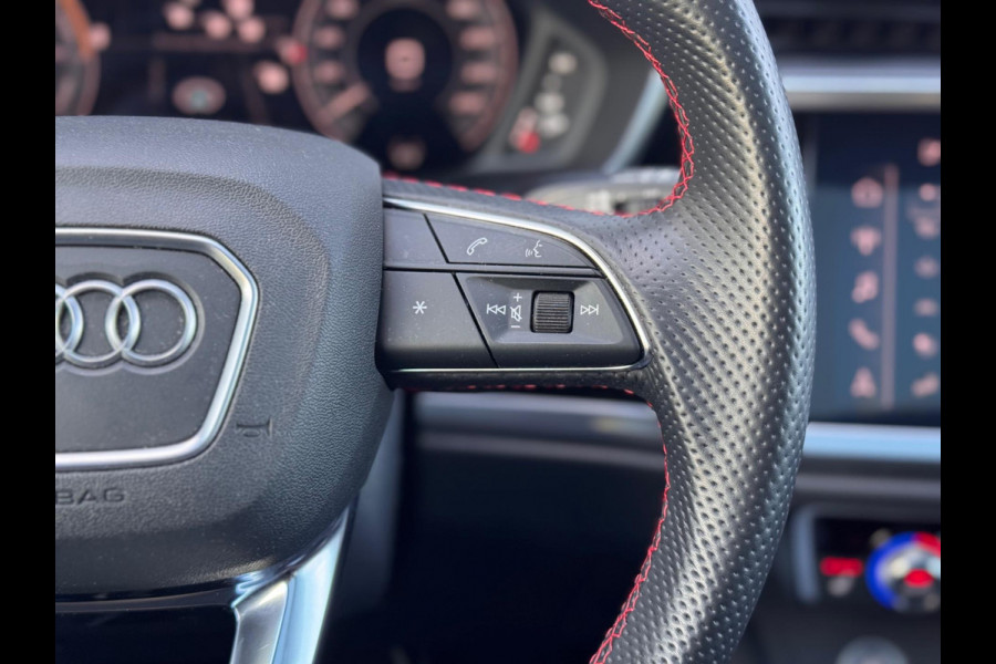 Audi Q3 Sportback 45 TFSI e S Edition Pano/Keyless/Matrix