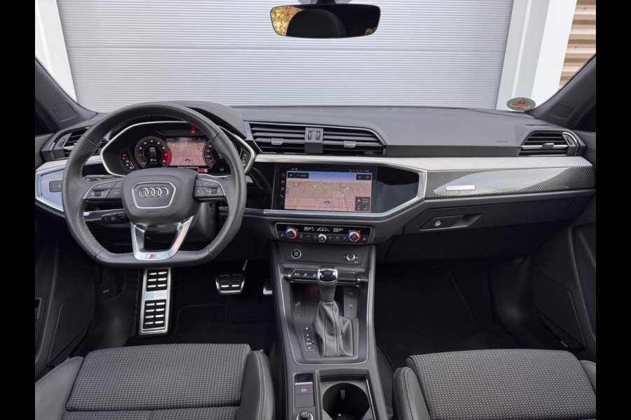 Audi Q3 Sportback 35 TFSI S Edition Competition Carbon/360/Pano/Sfeer