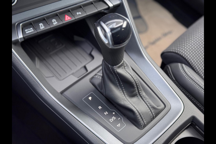 Audi Q3 Sportback 35 TFSI S Edition Competition Carbon/360/Pano/Sfeer