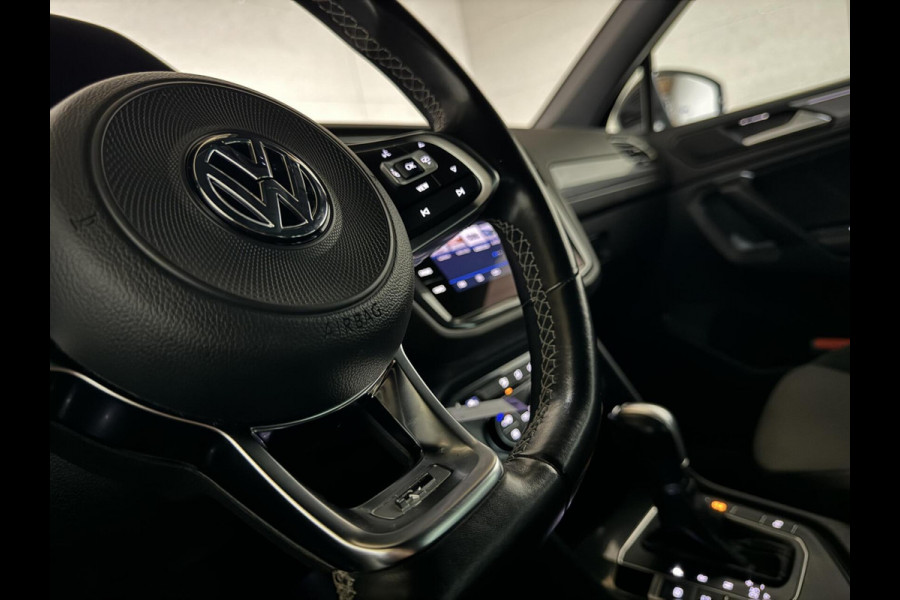 Volkswagen Tiguan 1.5 TSI ACT 2x R-Line Virtual ACC Carplay NAP