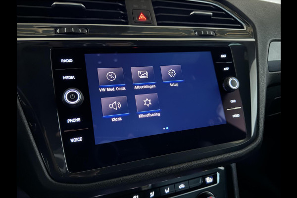 Volkswagen Tiguan 1.5 TSI ACT 2x R-Line Virtual ACC Carplay NAP