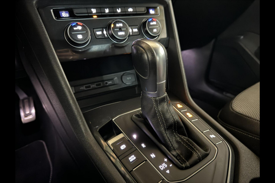 Volkswagen Tiguan 1.5 TSI ACT 2x R-Line Virtual ACC Carplay NAP