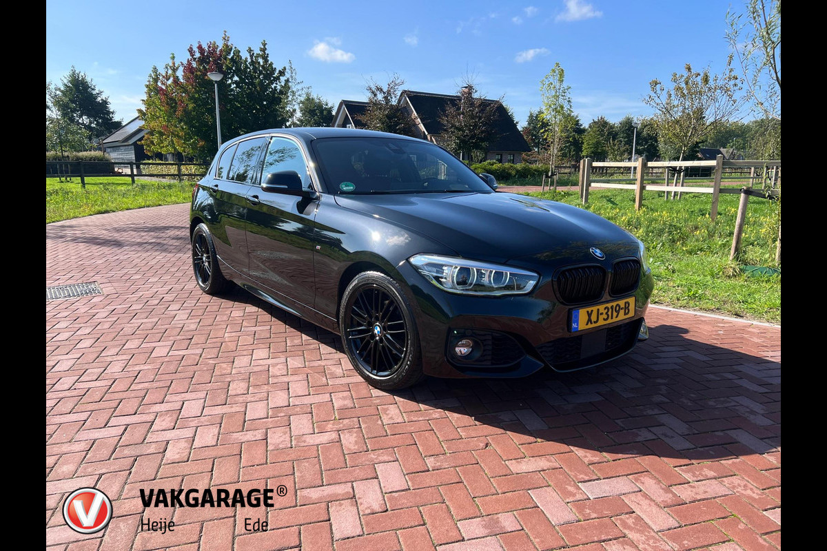 BMW 1-serie 118i Corporate Lease Executive M-Pakket | Apple CarPlay | NL-Auto |