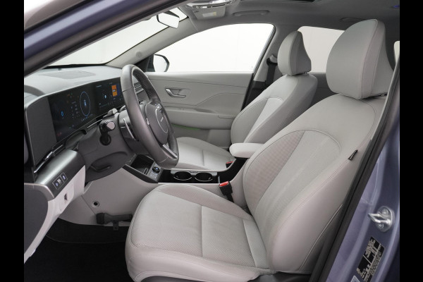 Hyundai KONA ELECTRIC Premium Sky 65.4 kWh VAN: 37.900,- VOOR: 35.770,- UW HERFSTVOORDEEL: 2.130,- EURO | NIEUW 51.500,-EURO! | ORIG. NL.| DEALER ONDERHOUDEN