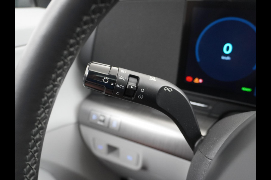Hyundai KONA ELECTRIC Premium Sky 65.4 kWh VAN: 37.900,- VOOR: 35.770,- UW HERFSTVOORDEEL: 2.130,- EURO | NIEUW 51.500,-EURO! | ORIG. NL.| DEALER ONDERHOUDEN