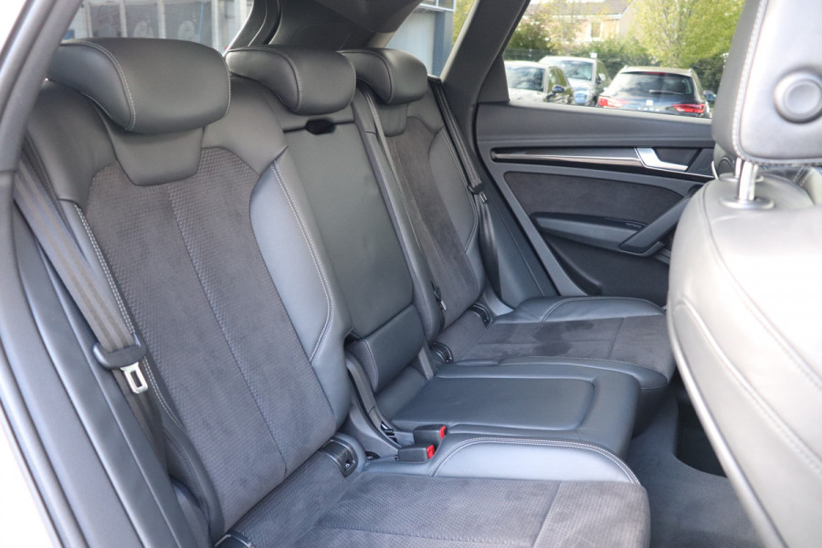 Audi SQ5 3.0 TFSI Quattro Pano B&O Carbon