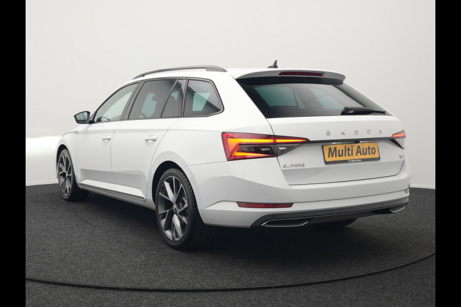 Škoda Superb Combi 1.4 TSI iV Sportline Business Plug In Hybrid 218pk Dealer O.H PHEV | Adaptive Cruise | Alcantara Sportstoelen Memory & Verwarmd | Apple Carplay | Sfeerverlichting | Keyless | Blis | Camera | Virtual | Navigatie | DAB |