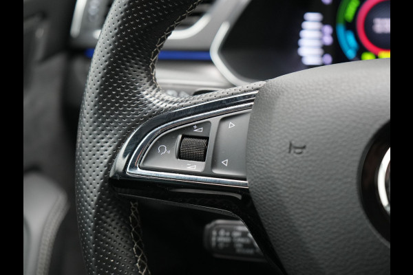 Škoda Superb Combi 1.4 TSI iV Sportline Business Plug In Hybrid 218pk Dealer O.H PHEV | Adaptive Cruise | Alcantara Sportstoelen Memory & Verwarmd | Apple Carplay | Sfeerverlichting | Keyless | Blis | Camera | Virtual | Navigatie | DAB |