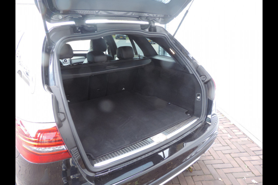 Mercedes-Benz C-Klasse Estate 180 Business Solution AMG lage km