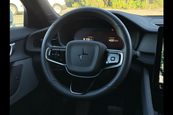 Polestar 2 Aut. Long Range 78kWh | Trekhaak | Navi | Virtual | Camera | PDC |