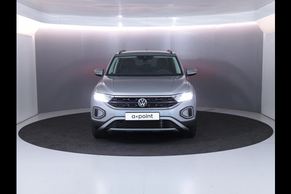 Volkswagen T-Roc 1.5 TSI Life Edition 150 pk Automaat (DSG) | Verlengde garantie | Navigatie via App | Parkeersensoren (Park assist) | Achteruitrijcamera | Adaptieve cruise control |