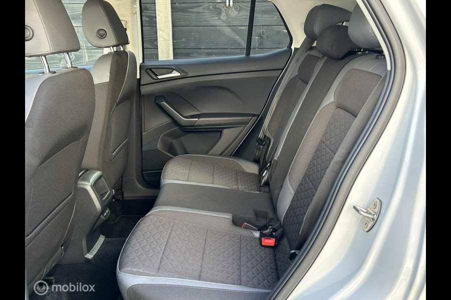 Volkswagen T-Cross 1.5 TSI Style 150 PK AUTOMAAT / FM Nav / keyless / Clima / 45.179 KM!! 1e eig.