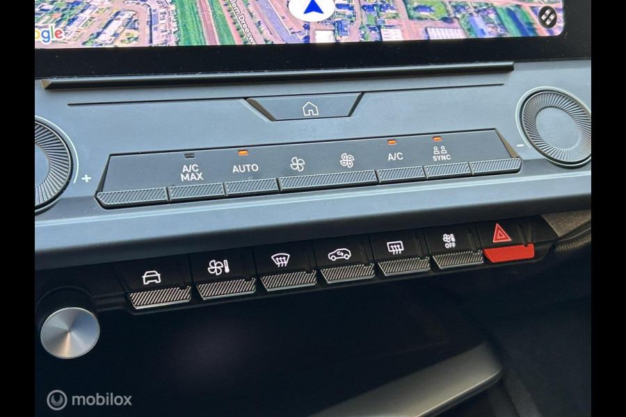 Peugeot 308 1.2 131 PK AUTOMAAT Pack Business Clima / FM nav / Carplay / LED / 41.882 KM!! Peugeot 308 1.2 131 PK AUTOMAAT Pack Business Clima / FM nav / Carplay / LED / 41.882 KM!!