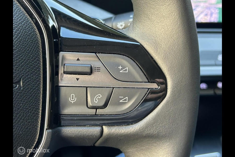 Peugeot 308 1.2 131 PK AUTOMAAT Pack Business Clima / FM nav / Carplay / LED / 41.882 KM!! Peugeot 308 1.2 131 PK AUTOMAAT Pack Business Clima / FM nav / Carplay / LED / 41.882 KM!!