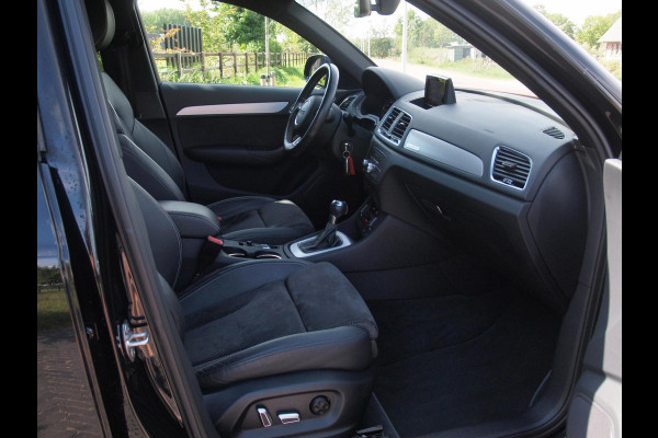 Audi Q3 2.0 TFSI quattro Sport S Line Edition | Camera | Cruise Control | Automaat |