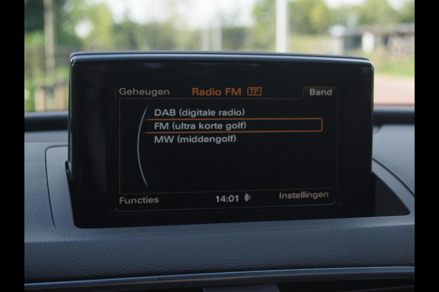 Audi Q3 2.0 TFSI quattro Sport S Line Edition | Camera | Cruise Control | Automaat |