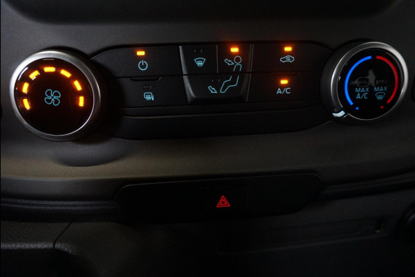 Ford Transit Custom 300 L2H1 Trend Dubbele Cabine Automaat Airco Navigatie Cruise control Camera Parkeersensoren Ford Transit Custom 300 L2H1 Trend Dubbele Cabine Automaat Airco Navigatie Cruise control Camera Parkeersensoren