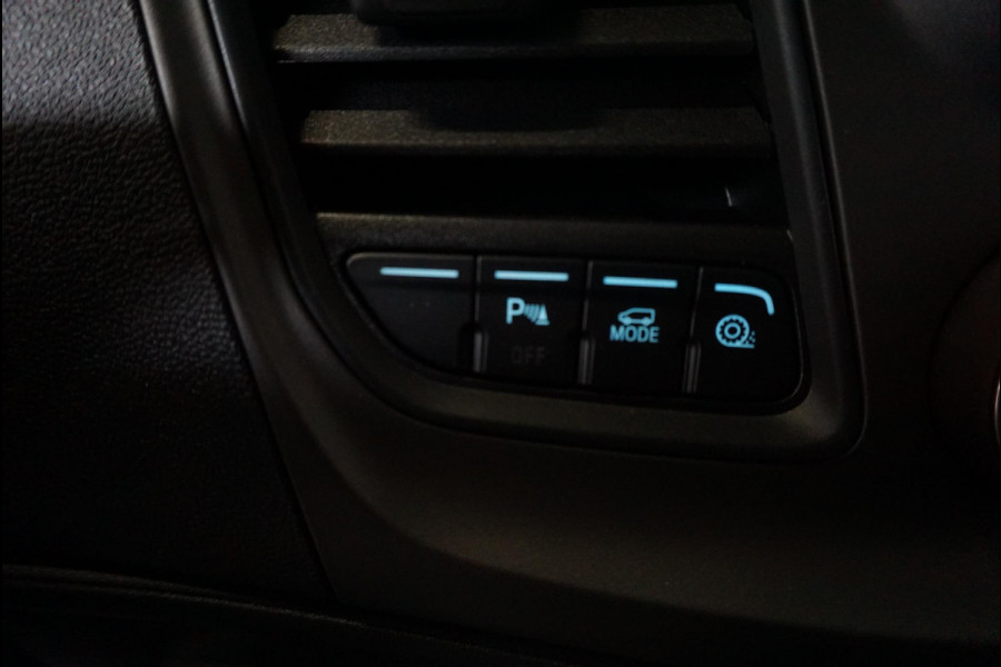 Ford Transit Custom 300 L2H1 Trend Dubbele Cabine Automaat Airco Navigatie Cruise control Camera Parkeersensoren Ford Transit Custom 300 L2H1 Trend Dubbele Cabine Automaat Airco Navigatie Cruise control Camera Parkeersensoren