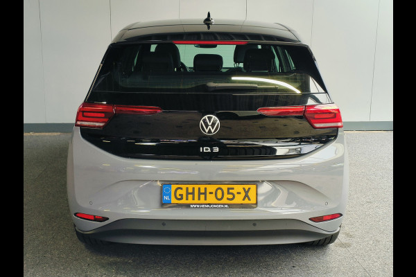 Volkswagen ID.3 Pure 45 kWh uit 2022 Rijklaar + 12 maanden Bovag-garantie Henk Jongen Auto's in Helmond,  al 50 jaar service zoals 't hoort!