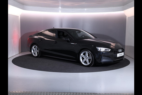 Audi A5 Sportback 40 TFSI Sport S-line Edition 190 pk S-tronic | Navigatie | Trekhaak | Parkeersensoren achter | Autom. airco (3 zones) | Stoelverwarming | S-line | Audi A5 Sportback 40 TFSI Sport S-line Edition 190 pk S-tronic | Navigatie | Trekhaak | Parkeersensoren achter | Autom. airco (3 zones) | Stoelverwarming | S-line |