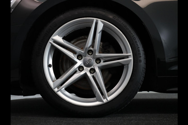 Audi A5 Sportback 40 TFSI Sport S-line Edition 190 pk S-tronic | Navigatie | Trekhaak | Parkeersensoren achter | Autom. airco (3 zones) | Stoelverwarming | S-line | Audi A5 Sportback 40 TFSI Sport S-line Edition 190 pk S-tronic | Navigatie | Trekhaak | Parkeersensoren achter | Autom. airco (3 zones) | Stoelverwarming | S-line |