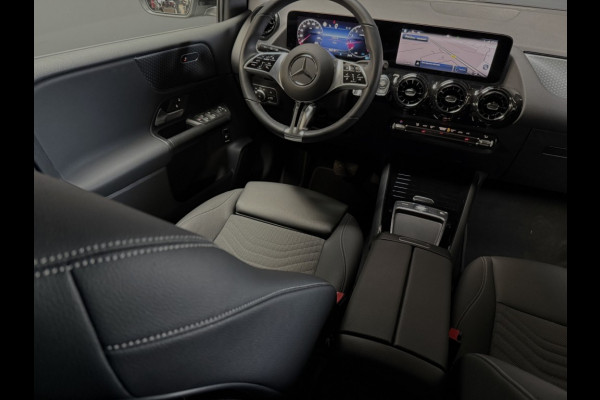 Mercedes-Benz B-Klasse 180 Star Edition Luxury Line trekhaak +winterset 24 m garantie