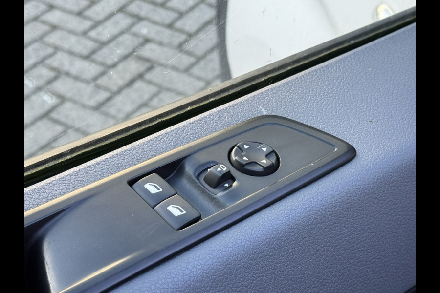 Citroën Jumpy 2.0 BlueHDI 180 L2H1 | Automaat | 360 Camera | Stoelverwarming | Carplay/Android Citroën Jumpy 2.0 BlueHDI 180 L2H1 | Automaat | 360 Camera | Stoelverwarming | Carplay/Android