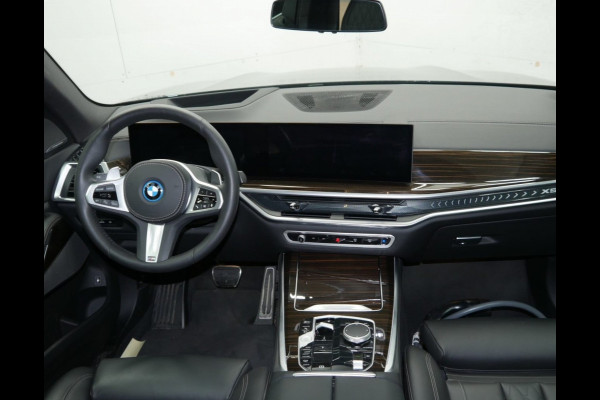 BMW X5 xDrive50e M-Sport Pano Trekh ACC Comf-zetels H/K Soft-close BTW-AUTO!