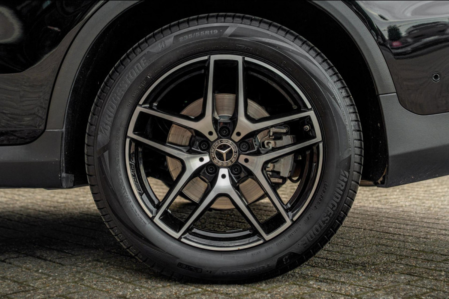Mercedes-Benz GLC Coupé 350e 4MATIC Premium 320 PK AMG Luchtvering 360 Camera Keyless 19''