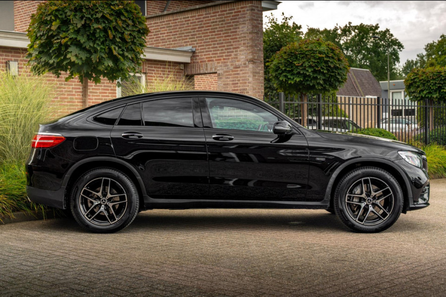 Mercedes-Benz GLC Coupé 350e 4MATIC Premium 320 PK AMG Luchtvering 360 Camera Keyless 19''