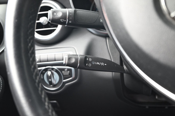 Mercedes-Benz GLC Coupé 350e 4MATIC Premium 320 PK AMG Luchtvering 360 Camera Keyless 19''