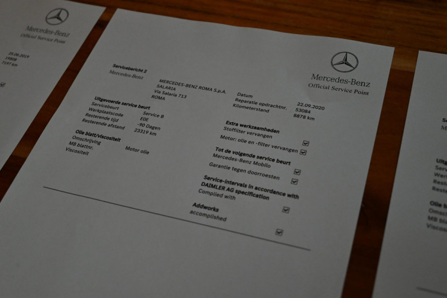 Mercedes-Benz GLC Coupé 350e 4MATIC Premium 320 PK AMG Luchtvering 360 Camera Keyless 19''