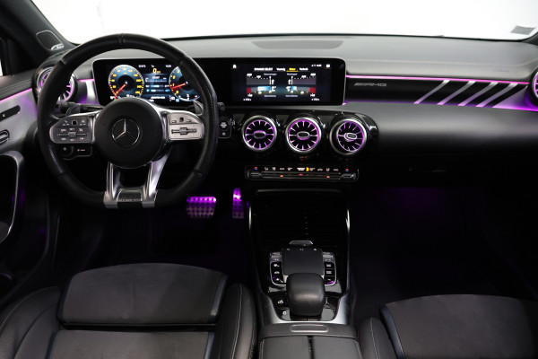 Mercedes-Benz A-Klasse AMG 35 4MATIC Premium BURMESTER PANO KUIPST ''19