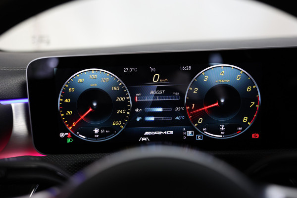 Mercedes-Benz A-Klasse AMG 35 4MATIC Premium BURMESTER PANO KUIPST ''19