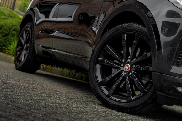 Jaguar E-Pace 2.0 P250 AWD R-Dynamic 250 PK Adaptive Pano 360 Camera Leder Trekhaak 20''