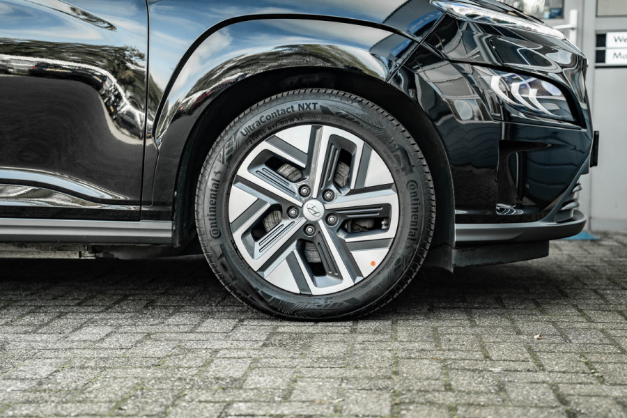 Hyundai Kona EV Premium 64 kWh