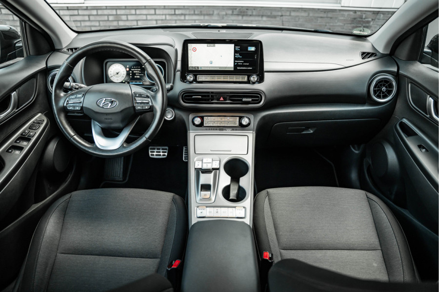 Hyundai Kona EV Premium 64 kWh