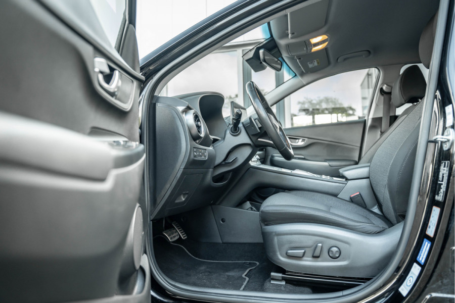 Hyundai Kona EV Premium 64 kWh