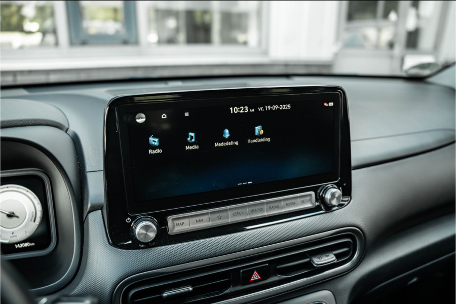 Hyundai Kona EV Premium 64 kWh