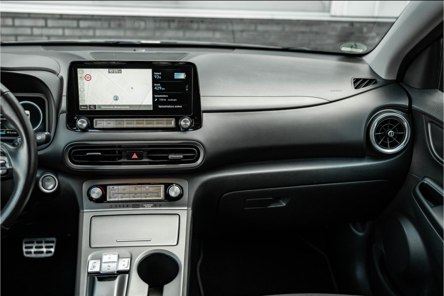 Hyundai Kona EV Premium 64 kWh