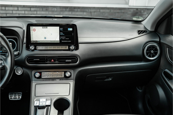 Hyundai Kona EV Premium 64 kWh