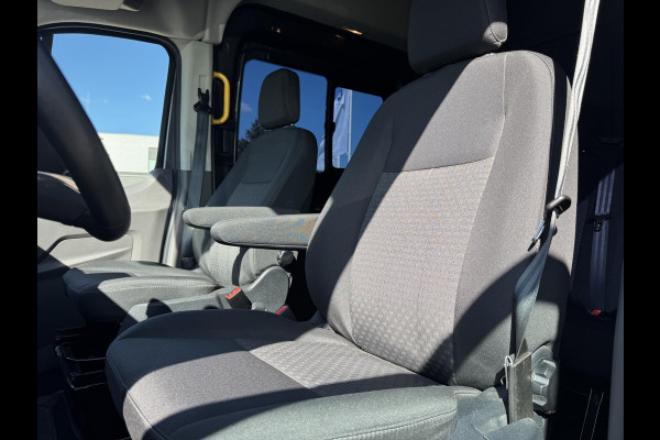 Ford Transit 350 2.0 TDCI L3H2 DC Trend | 6-zits | 170pk |  Dubbele Cabine  | Navigatie | Camera | Trekhaak | Stoelverwarming | Armsteun Ford Transit 350 2.0 TDCI L3H2 DC Trend | 6-zits | 170pk |  Dubbele Cabine  | Navigatie | Camera | Trekhaak | Stoelverwarming | Armsteun