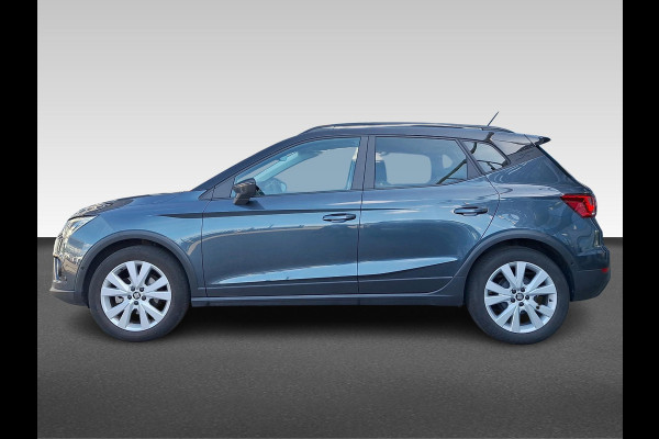 Seat Arona 1.0 TSI Style Business Intense Plus Incl. Achteruitrijcamera | Stoelverwarming | Afneembare Trekhaak