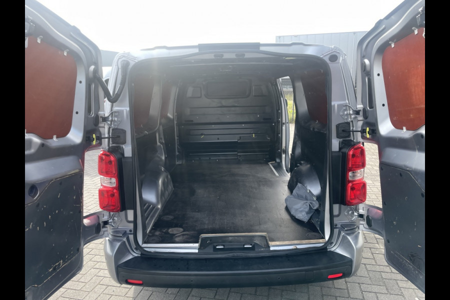 Peugeot Expert 2.0 BlueHDI 120PK L3H1 airco, navigatie, camera