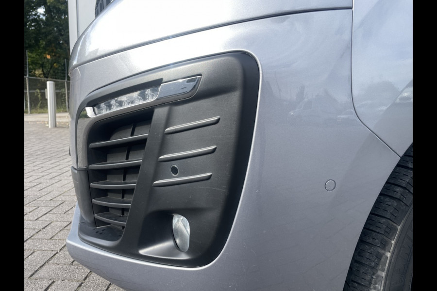 Peugeot Expert 2.0 BlueHDI 120PK L3H1 airco, navigatie, camera