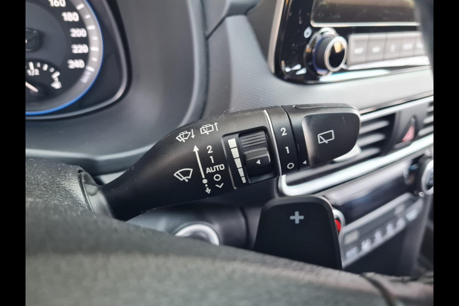 Hyundai Kona 1.6 GDI HEV Fashion Hyundai Kona 1.6 GDI HEV Fashion