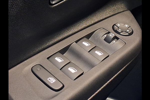 Opel Corsa 1.2 Turbo Hybrid GS Automaat | Navigatie | Achteruitrijcamera | Stoel/Stuurverwarming | Apple Carplay/Android Auto |